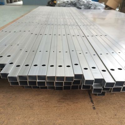 6061 Extruded Aluminium Alloy Square Tube Pipe Powder Coating 10/25Mm Profile